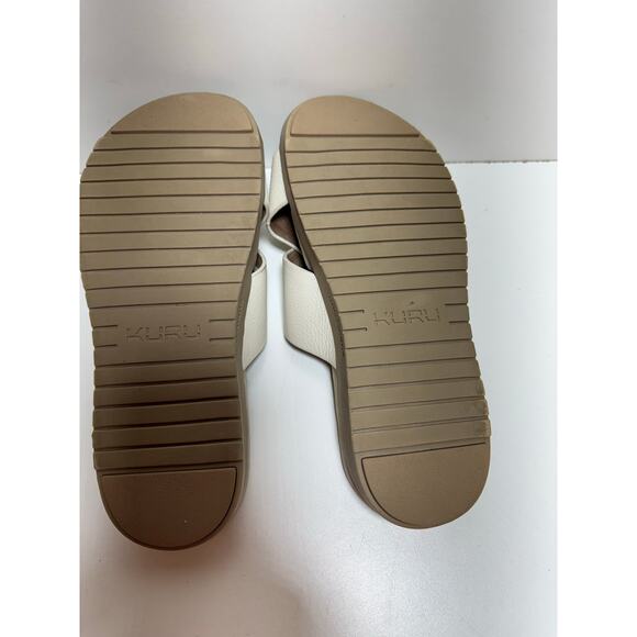 Kuru Cloud Women’s Sandal Sz 9 Cream Color Casual Slip On Comfort Beach - Picture 5 of 9